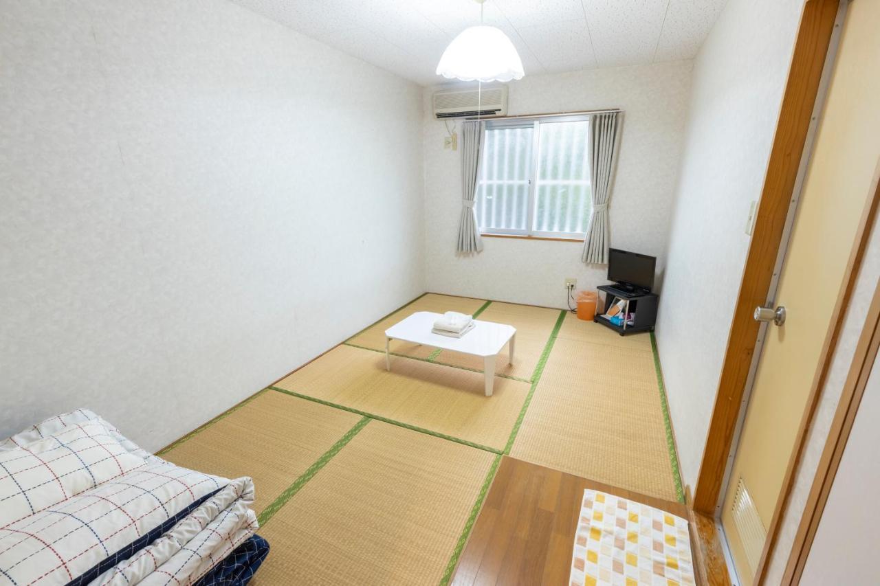 Kamekamehouse Hotel Tokashiki Buitenkant foto