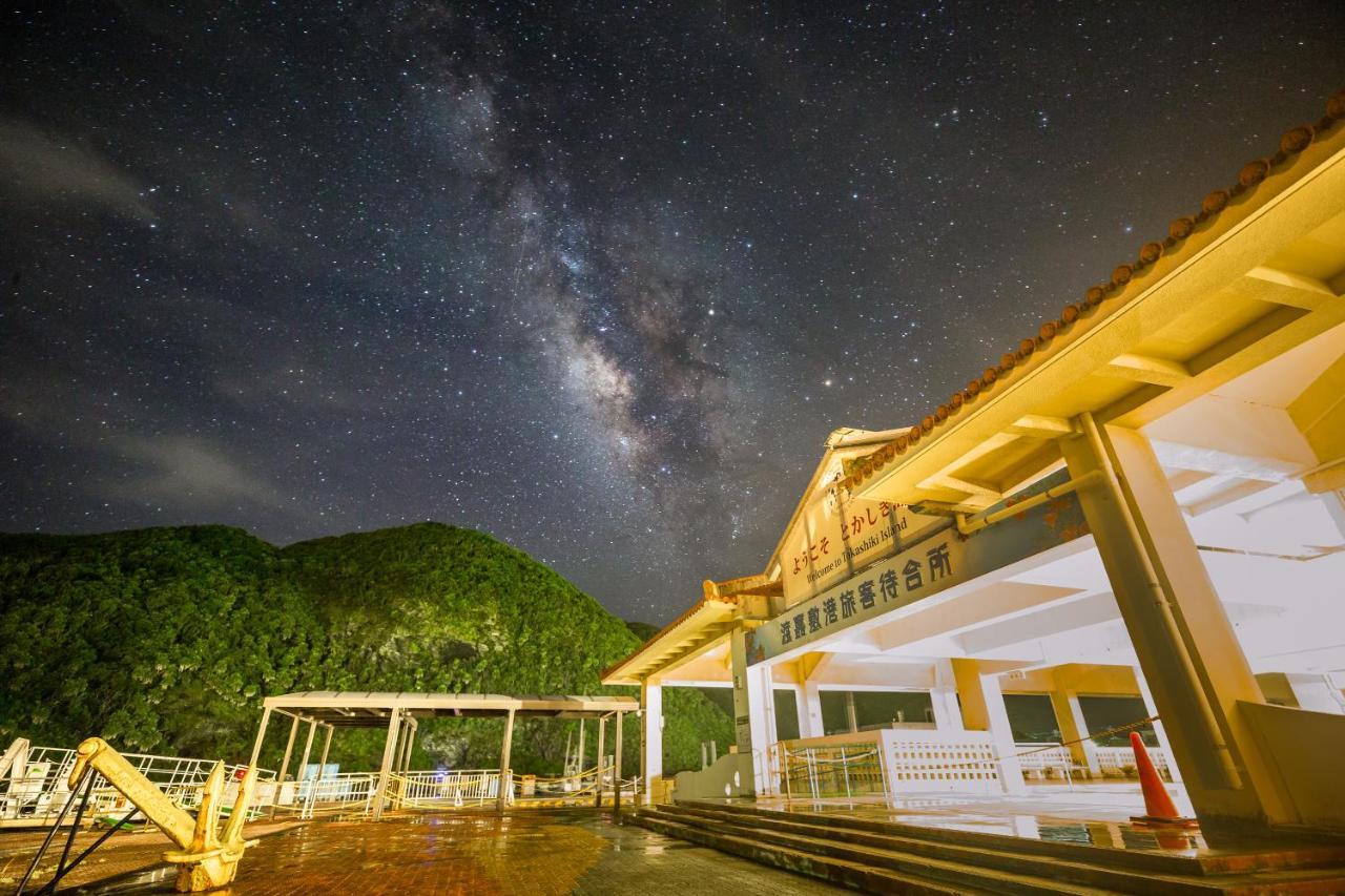 Kamekamehouse Hotel Tokashiki Buitenkant foto